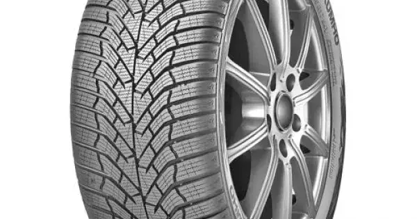 155/65 R14 Kumho WinterCraft WP52+ - Au mai rămas puține bucăți