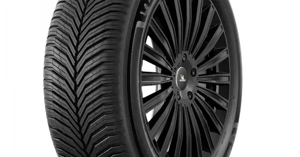225/40 R18 MICHELIN CROSSCLIMATE 3 | Preț outlet
