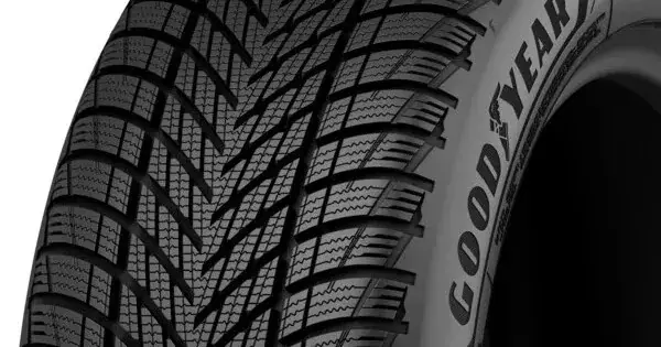 Comandă azi - 235/55 R17 GOODYEAR ULTRAGRIP PERFORMANCE 3