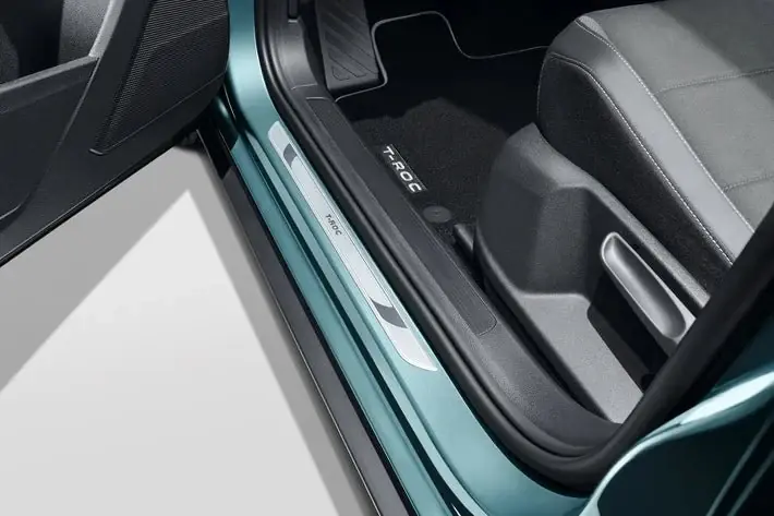 Economisește - Set ornamente praguri aluminiu Volkswagen T-Roc / T-Roc Cabrio