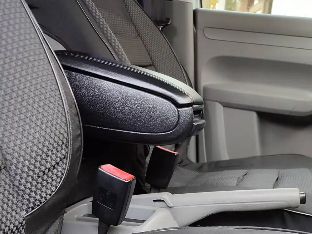 Volkswagen Caddy 2015-2020 Cotiera (in suport pahare) Negru - Calitate excelentă