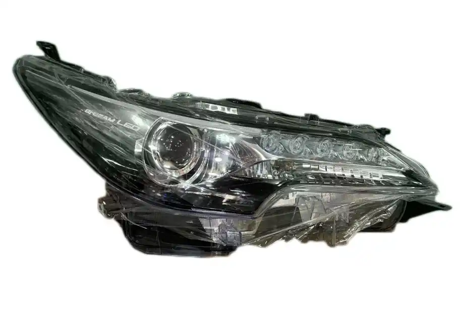 Produs premium | Toyota Fortuner 2015- Set Faruri Fata (2 buc)