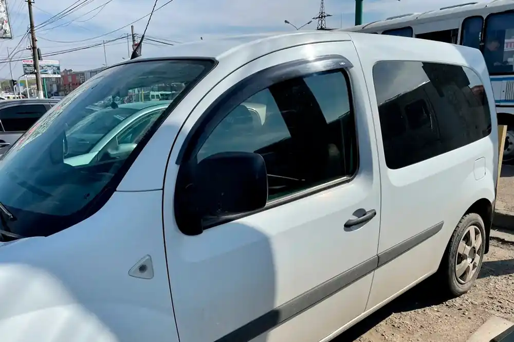 Selecție de top - Renault Kangoo 2008–2020 Deflectoare Geamuri (2 buc, HIC)