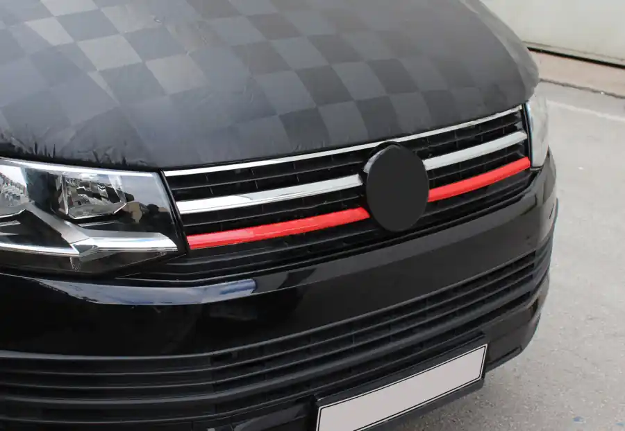 Volkswagen T6 2015-2024 Ornamente cromate grila inferioara 2015-2019 (2 buc, rosii) | Produs nou lansat