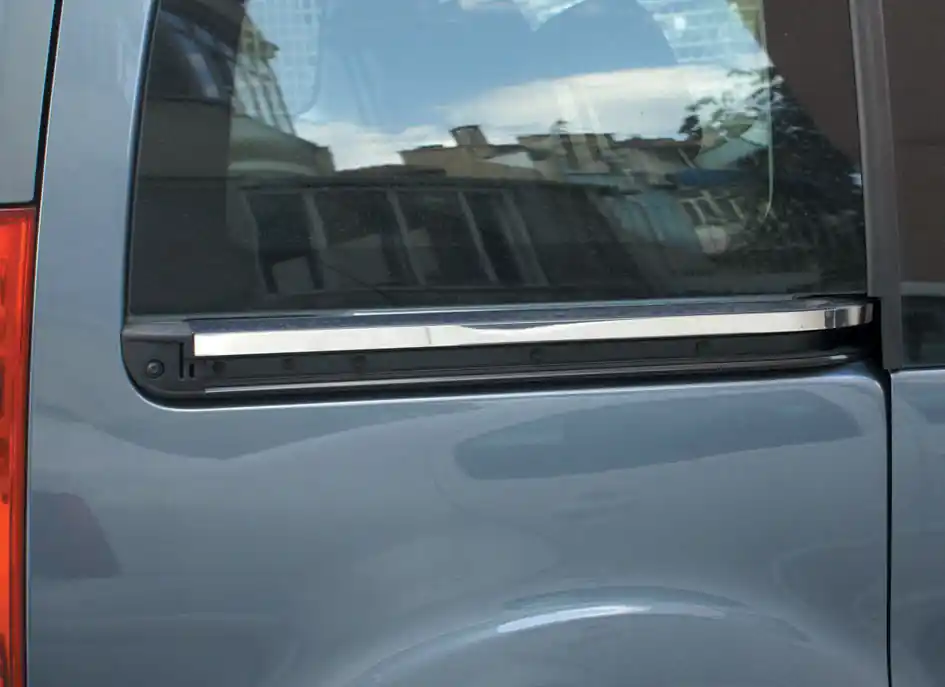 Citroen Berlingo 2008-2018 Molduri cromate pentru usi culisante (2 buc, inox) OmsaLine - Otel Inoxidabil Italian - Noutate în ofertă