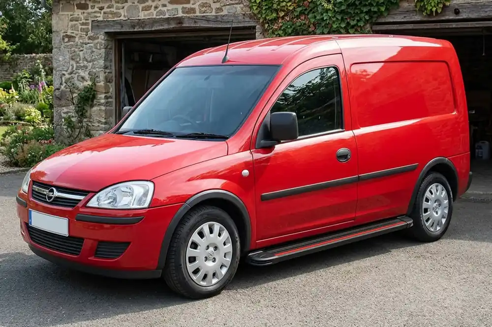Opel Combo 2002–2012 Praguri Laterale Maya Red (2 buc, Aluminiu) - Se poate comanda