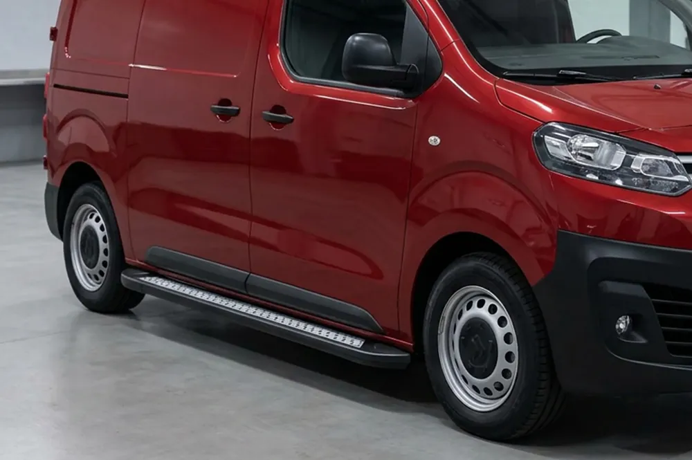 Ultimele bucăți - Peugeot Traveller 2017- Praguri Laterale Vision New Black (2 buc, Aluminiu)