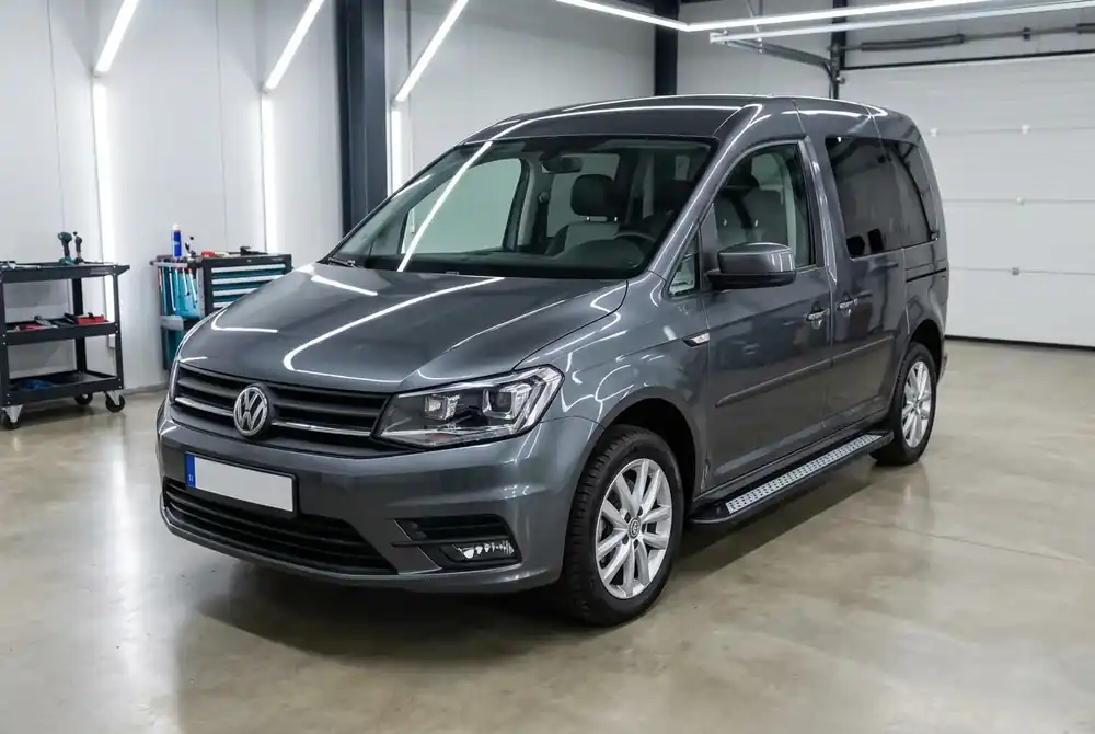 Cumpărături sigure | Volkswagen Caddy 2015-2020 Praguri Laterale New Vision Black (2 buc, Aluminiu)
