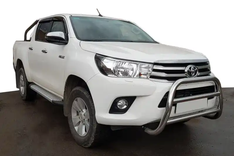Toyota Hilux 2015- Bullbar WT007 (Inox) - Premium