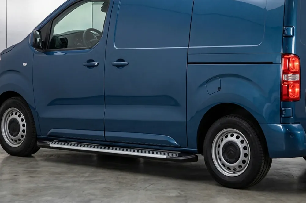 Opel Vivaro 2019- Praguri Laterale Line (2 buc, Aluminiu) | Stoc limitat