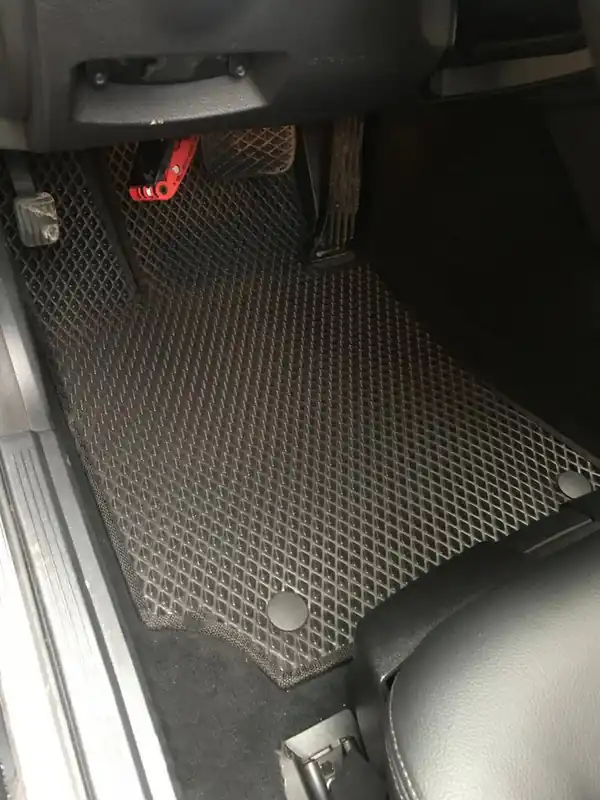 Reducere specială - Mercedes E-class W212 2009-2016 Covorase EVA (negre)