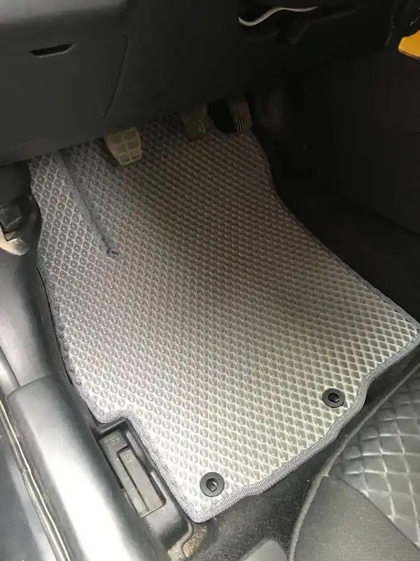Reducere extra - Mitsubishi Lancer X 2008- Covorase EVA (gri deschis)