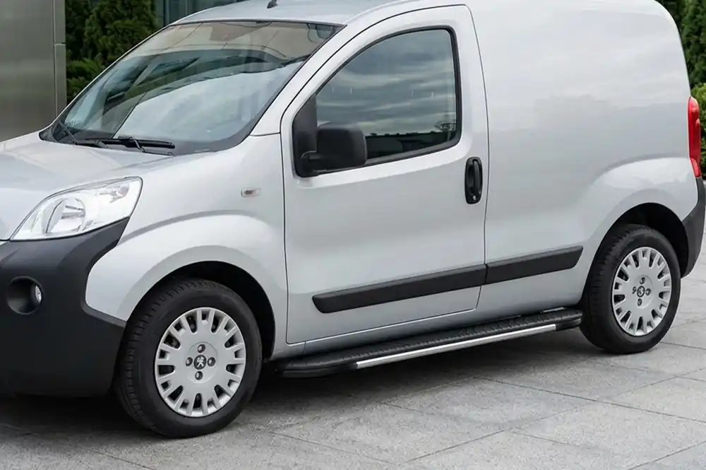 Preț promoțional | Citroen Nemo 2007-2017 Praguri laterale Bosphorus Grey (2 buc, aluminiu)