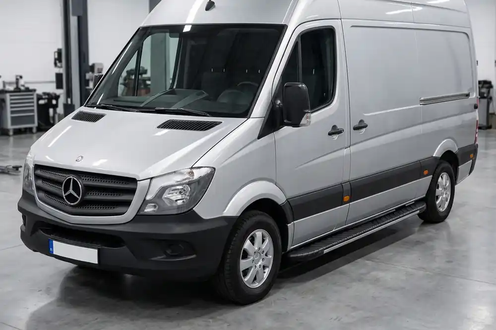 Ultimele zile - Mercedes Sprinter W906 2006–2018 Praguri laterale Bosphorus Grey (2 buc, aluminiu) Ampatament Mediu