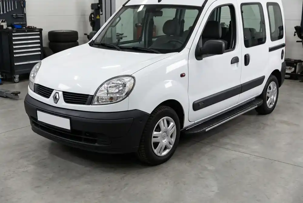 Renault Kangoo 1998-2008 Praguri laterale Bosphorus Grey (2 buc, aluminiu) | Preț de fabrică