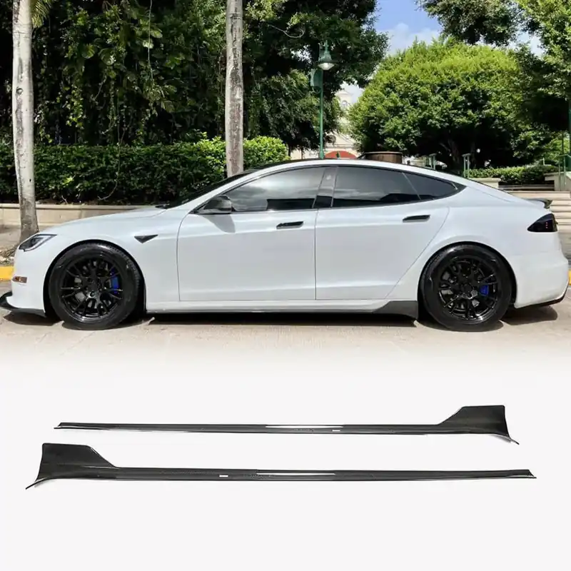 Livrare expres | Tesla Model S 2012– Protectii praguri (2021+, Carbon)