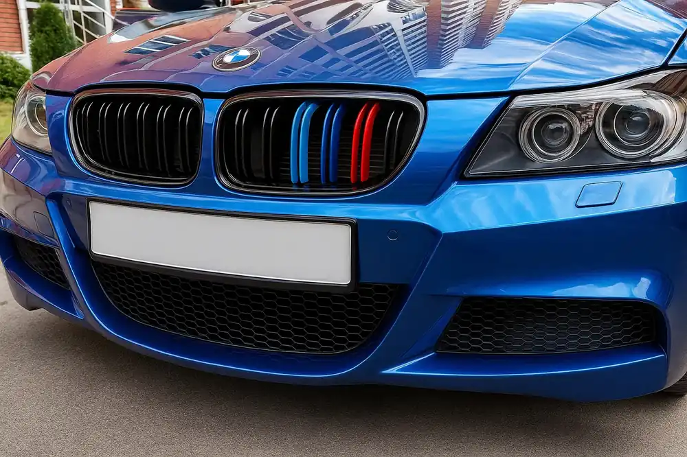 Produs vedetă | BMW 3 Series E90/E91 2005-2011 Grile rinichi M-Look (pentru E-90/91 2008-2012, M-Color)