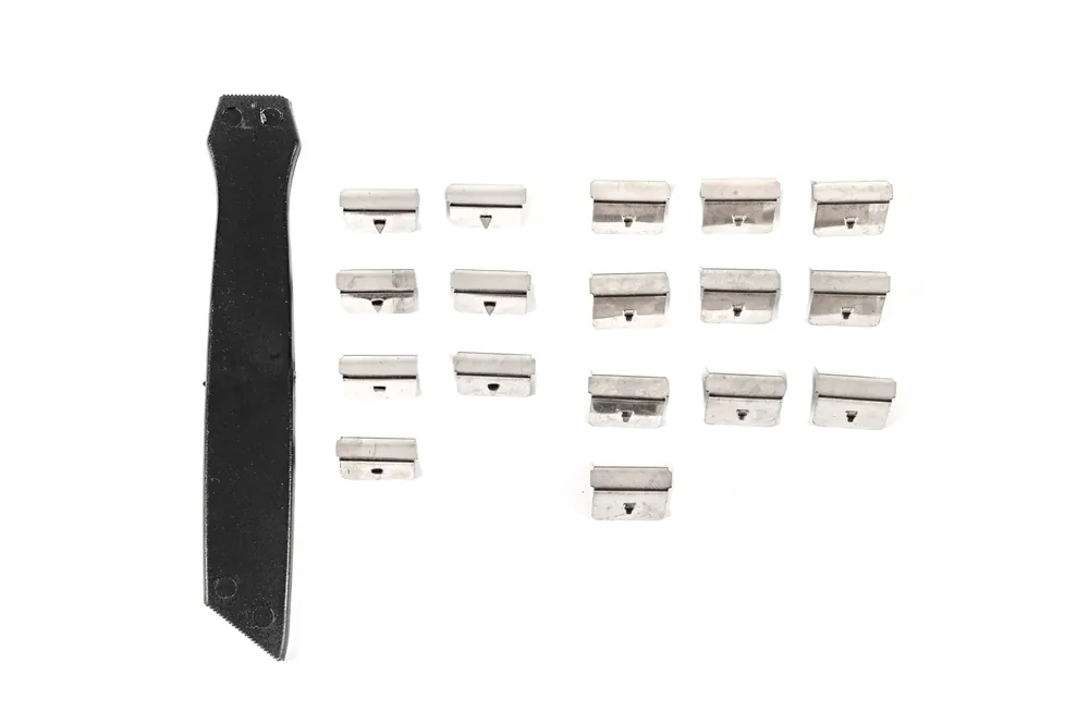 Kit prindere pentru deflectoare de aer tip insert | Super preț