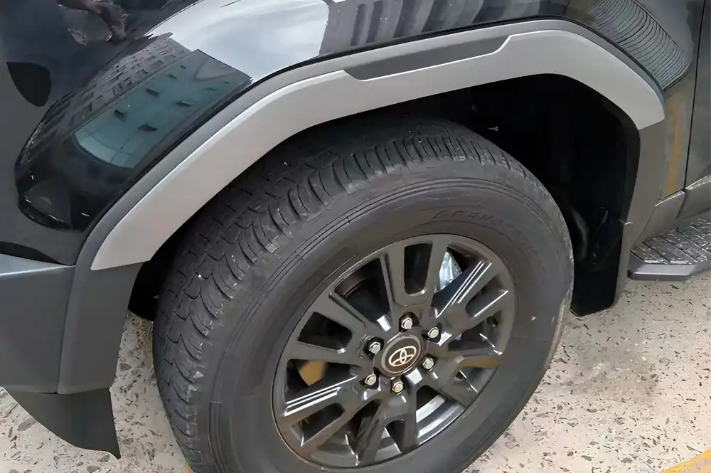 Ofertă promoțională - Toyota Land Cruiser Prado 250 2023- Extensii aripi