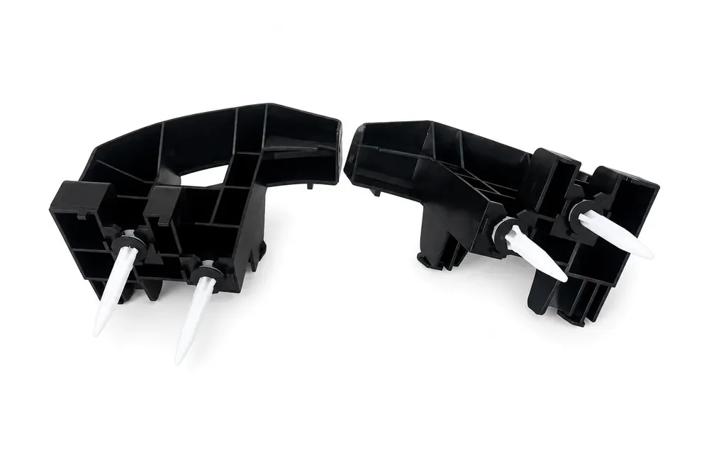 Toyota Land Cruiser 200 2007-2021 Suporturi de prindere pentru bara spate sub stopurile spate (2 buc.) - Se poate comanda