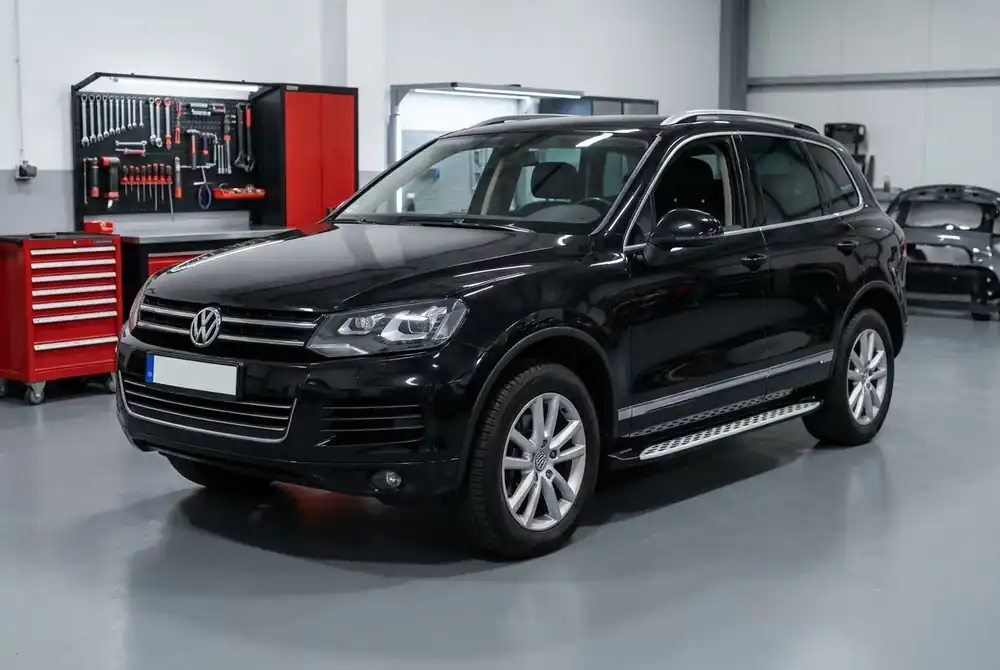 Volkswagen Touareg 2010-2018 Praguri Laterale Shining V1 (2 buc, Aluminiu) - Reducere specială