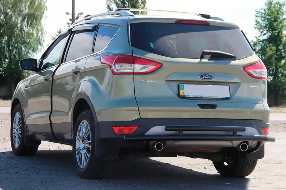 Economii suplimentare - Ford Kuga/Escape 2013-2019 Bara Spate AK002-2 Negru (Otel Inoxidabil)