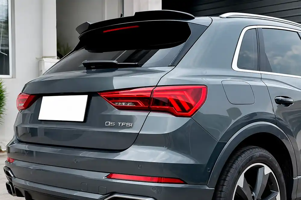Audi Q3 2019–2025 Spoiler DPT (Negru Lucios) | Acum disponibil